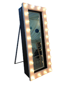 Magic mirror booth hire in Buckinghamshire